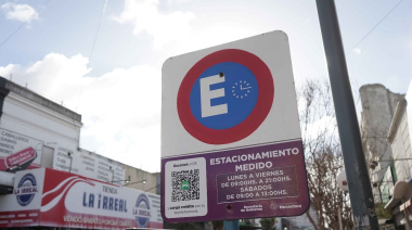 El Concejo aprobó reducir el estacionamiento medido y Rojas anticipó que podría vetarlo