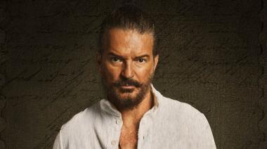 Las canciones que marcaron generaciones: llega un homenaje a Ricardo Arjona en Necochea