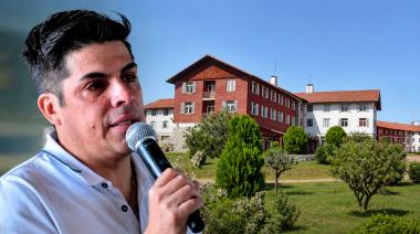 "No como, no duermo": el llanto en vivo de un intendente tras los despidos masivos en un histórico complejo turístico