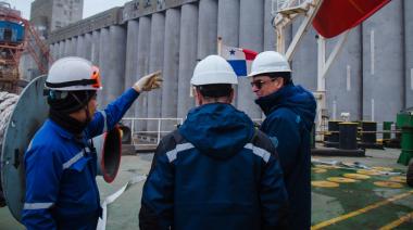 Carrillo recorrió el Seralia durante una histórica operación de exportación en Puerto Quequén