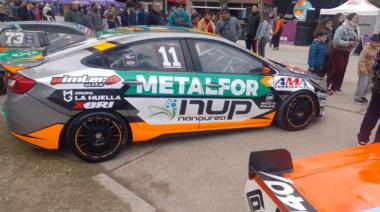 Autos históricos, leyendas del TC y una multitud en Pinolandia