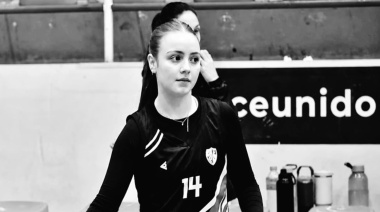 Murió Anita Peralta, la joven voleibolista que luchaba por su vida tras el choque en la Ruta 88