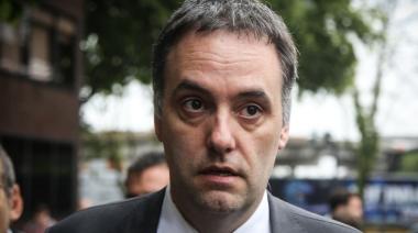 Por riesgo de fuga, la Justicia le prohibió a Manuel Adorni salir del país