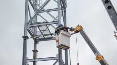 La nueva baliza de Puerto Quequén entra en la etapa final de montaje
