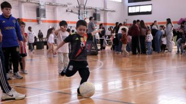 Con juegos, talleres y malabares, San Cayetano cerró las vacaciones de invierno