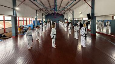 Taekwon-Do ITF: Ebel Barat dictó una Master Class y fue declarado Visitante Ilustre de Necochea