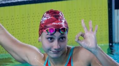 Imparable: Guadalupe Angiolini volvió a romper el récord argentino juvenil en los 50 metros espalda