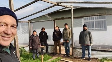 Costa Bonita suma un invernáculo para producir plantines y aprender sobre el ambiente