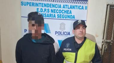 Ofrecieron una lata de pintura y después le robaron: detuvieron a un sospechoso en Quequén