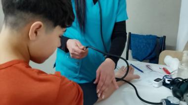 Más de 2.000 chicos del fútbol infantil tendrán controles médicos gratuitos en Necochea y la región