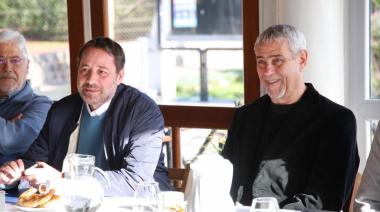 Tras recorrer sectores clave de Necochea, Ferraresi respaldó a Kristiansen: “Los otros tendrán que hacer algo mejor que él”