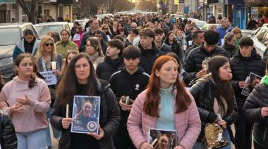 “No voy a parar hasta que esto se logre”: Necochea abrazó a la familia de Anita y exigió la Autovía 88