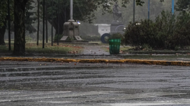 Un sábado muy frío y ventoso en Necochea: chaparrones y ráfagas de hasta 69 km/h