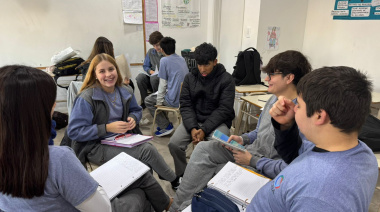 Redes, futuro y mirada ajena: jóvenes de Necochea presentan sus charlas TED-Ed