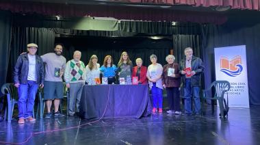 Diez escritores de Necochea participaron de la Feria del Libro y las Artes