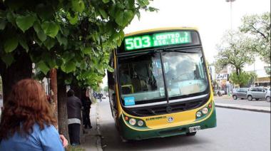 En plena sesión, el Ejecutivo prorrogó por 150 días el servicio de colectivos