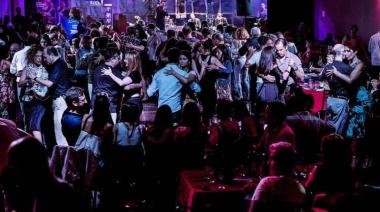 Una noche de tango y fiesta en Necochea: WO celebra el cumpleaños del Chulo con una gran milonga