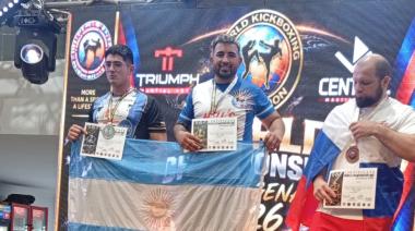 ¡Es de Necochea y es doble campeón del mundo! La historia de “La Parka”, que rifó su moto para llegar a la cima