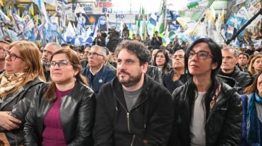 Andrea Cáceres acompañó a Kicillof en La Matanza, donde el gobernador lanzó un mensaje hacia 2027