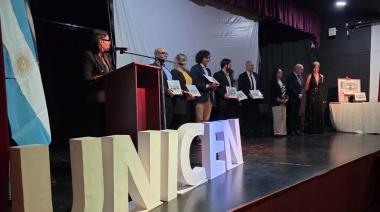 La UNICEN celebró 30 años en Quequén con emotivos homenajes y el sueño de convertirse en facultad