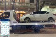 Centro de Necochea: un conductor chocó un móvil municipal tras resistirse a un control de tránsito