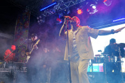 A pura cumbia: Quequén celebró sus 171 años con 18 Kilates