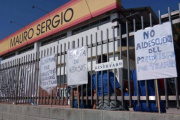 Crisis de consumo: el desplome de lácteos, textiles y panaderías en la Argentina liberal