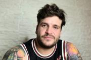 Buscan a Maximiliano Agesta, hijo de un locutor de Necochea, desaparecido en Caleta Olivia