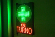 Farmacias de turno en Necochea, Quequén y La Dulce: cronograma completo de octubre 2025