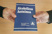 Alcohólicos Anónimos celebra 50 años en Necochea: convocan a una jornada pública abierta a la comunidad