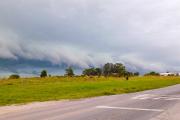 Tormentas fuertes durante todo el martes en Necochea: a qué hora se espera lo peor