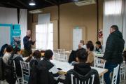 Del campo al puerto: estudiantes conocieron cómo funciona uno de los motores de la región
