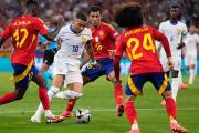 Francia y España definen al primer finalista: hora, TV y formaciones