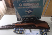 Ruta 228: interceptaron una camioneta y hallaron una carabina lista para disparar y 457 municiones