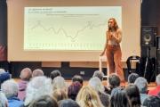 Julia Strada en Necochea: “La Argentina se está convirtiendo en un galpón de importados”