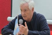 “Necochea necesita una escuela de cuidadores”: las propuestas de Daniel Poujol para los adultos mayores