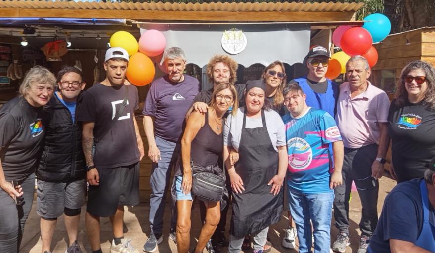 Trabajo, inclusión y comunidad: “Todos al Agua” estará presente en la feria 4 Estaciones