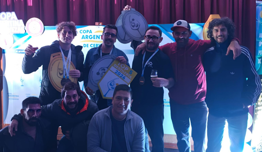 Una destilería de Necochea quedó entre las cinco mejores del país: oro, dos platas y bronce para Punta Negra