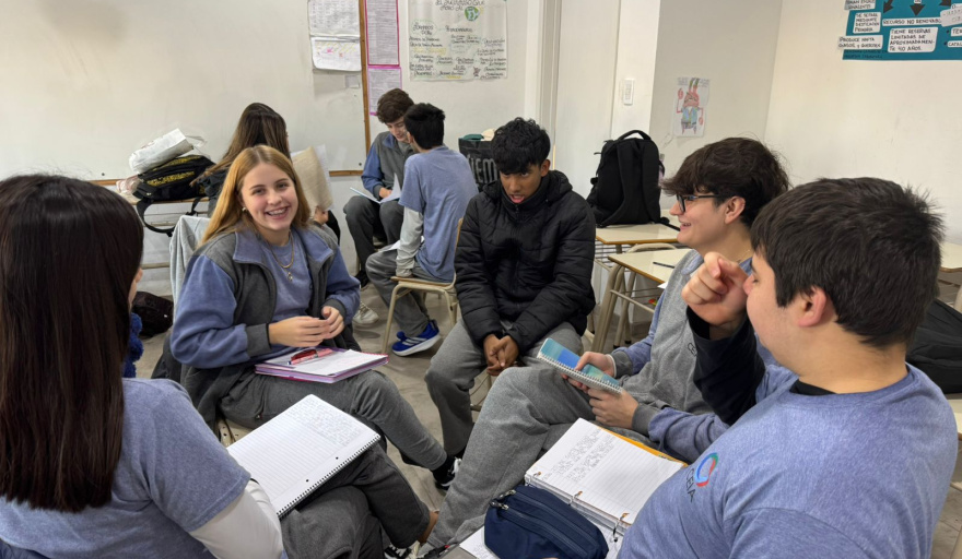 Redes, futuro y mirada ajena: jóvenes de Necochea presentan sus charlas TED-Ed