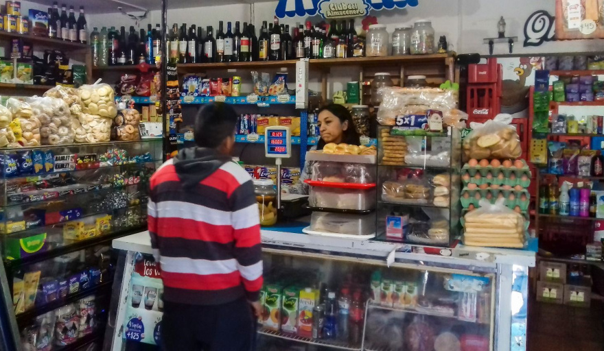 Endeudarse para comer: una encuesta que incluyó a Necochea revela el peso de las deudas